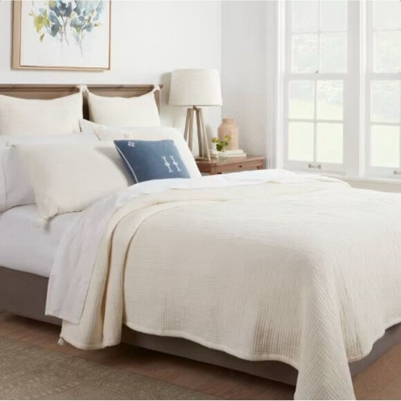 Double Cloth Quilt Cream - King Plus - Threshold - Picture 2 of 7